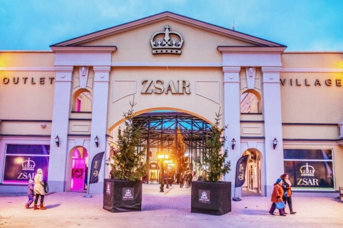 Zsar Outlet Village / Vaalimaa
